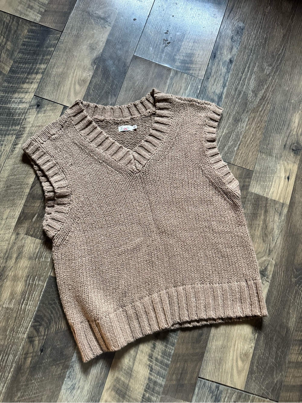 Faherty Taupe Knit V-Neck Sweater Vest